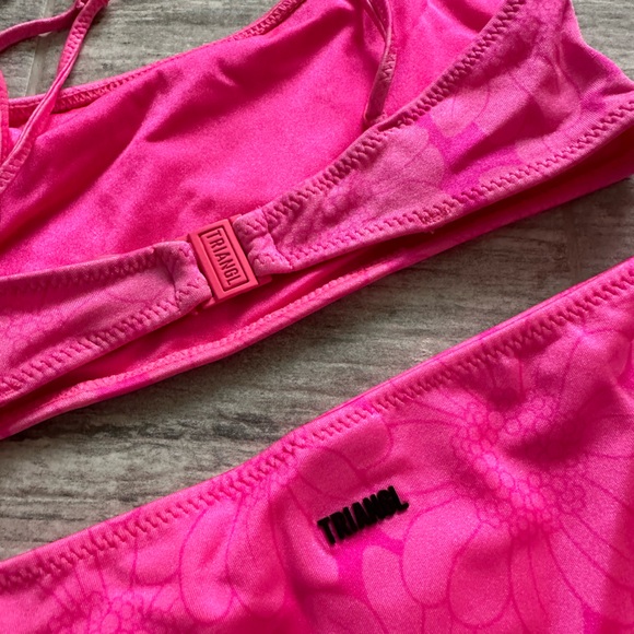 TRIANGL Pitaya Floral bikini set. - Picture 2 of 4
